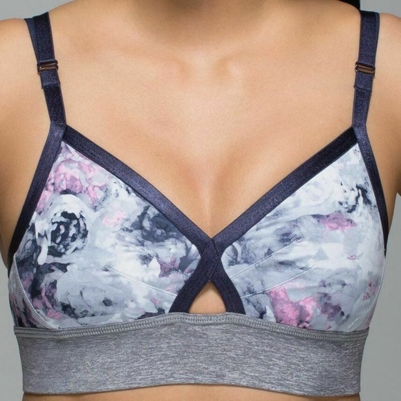 lululemon athletica Other - Lululemon Sports Bra